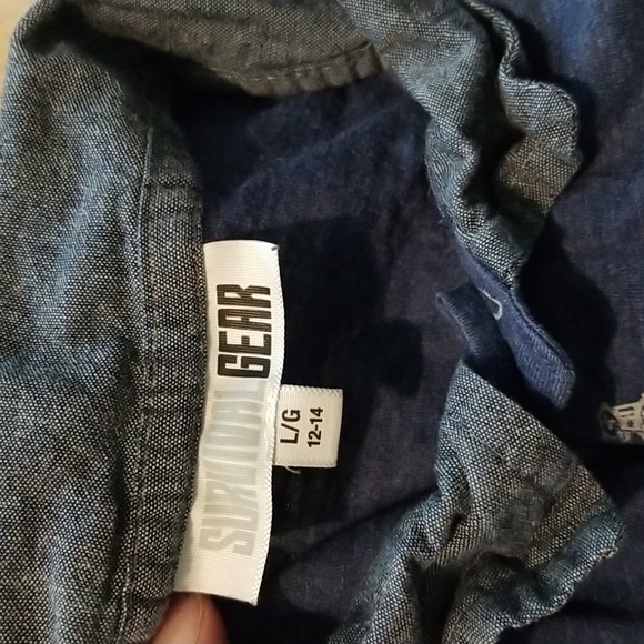 Survival Gear blue short sleeve shirt with gamer print boys large 12-14 - Picture 3 of 7